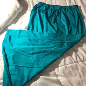 Turquoise maxi skirt ! Stretchy